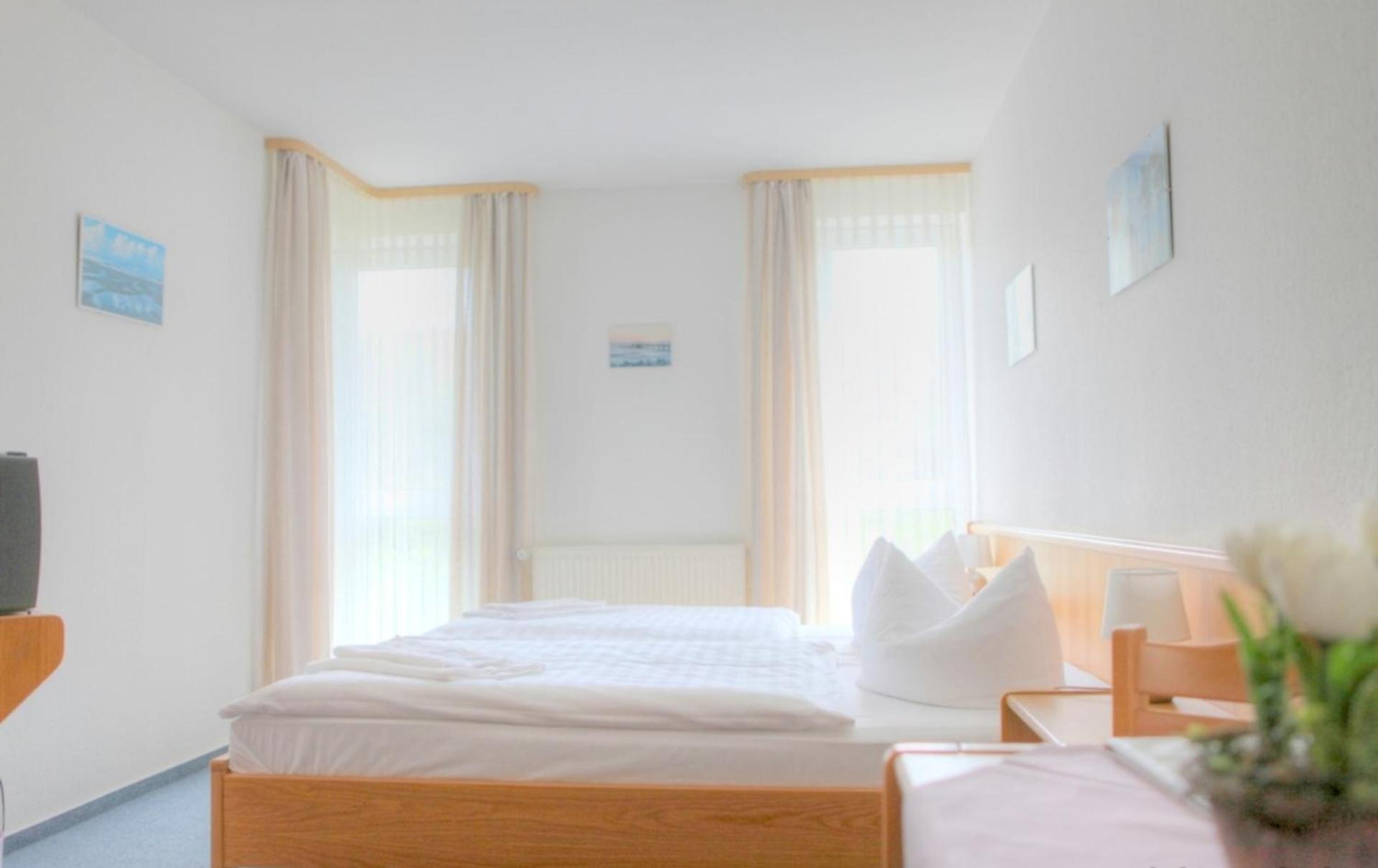 Hotel Nordwind Lohme Esterno foto